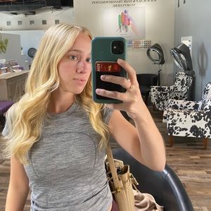 Meet your Posher, Emily